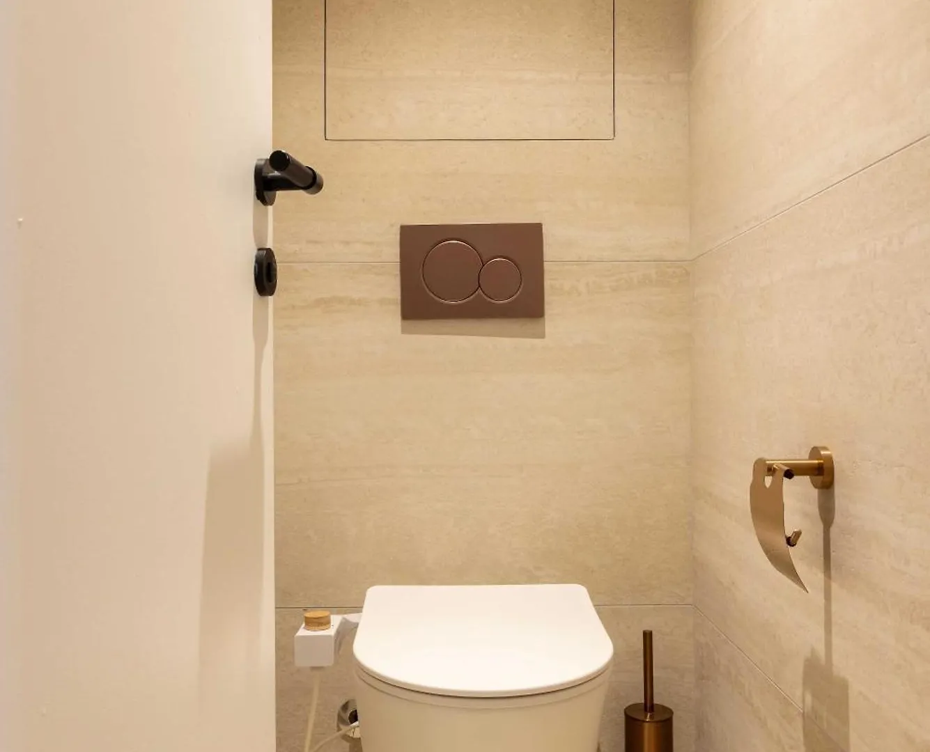 Chic A C Central Apt - 2Bdr 6P - Faubourg S Denis Parijs 0*,  Frankrijk